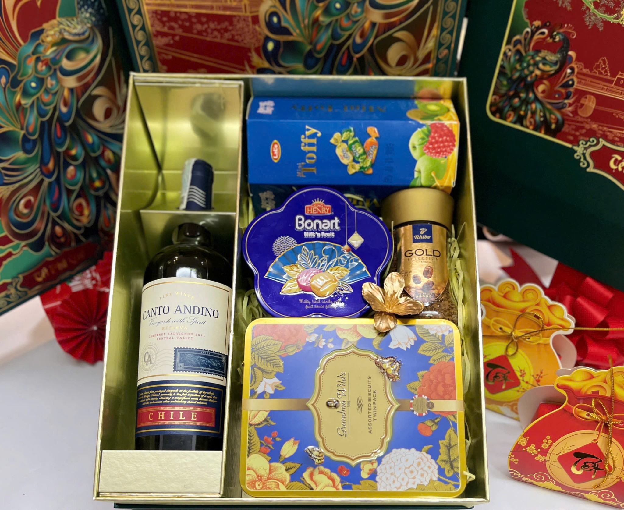 HỘP QUÀ TẾT 2026 - SET HOÀNG KIM 06