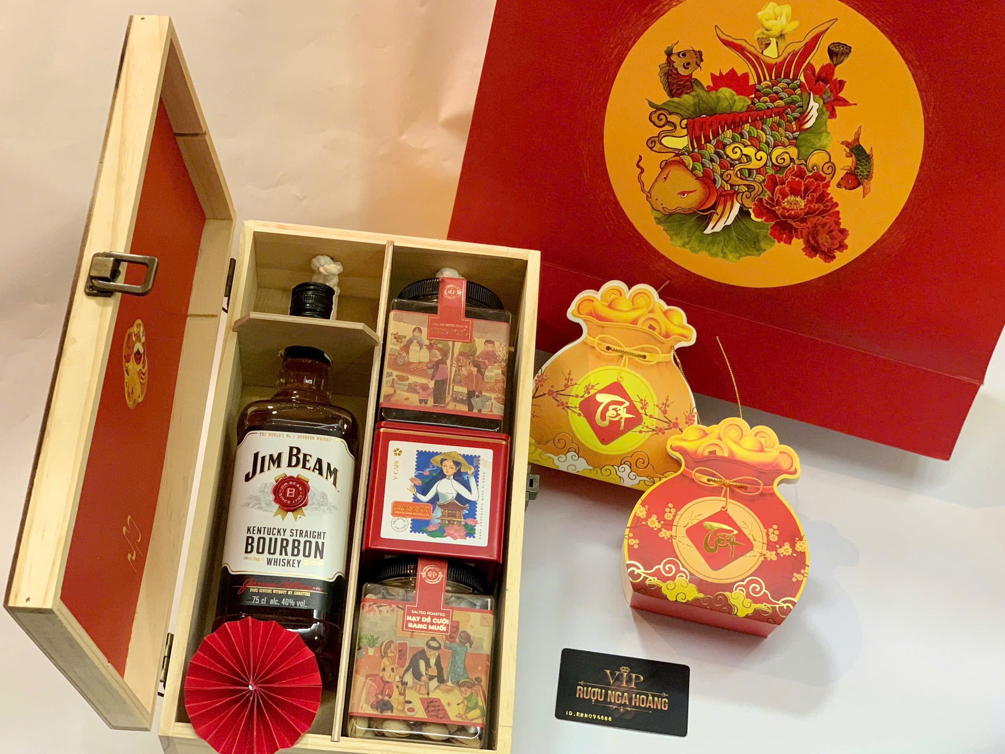 HỘP QUÀ TẾT 2026 - SET HOÀNG KIM 07