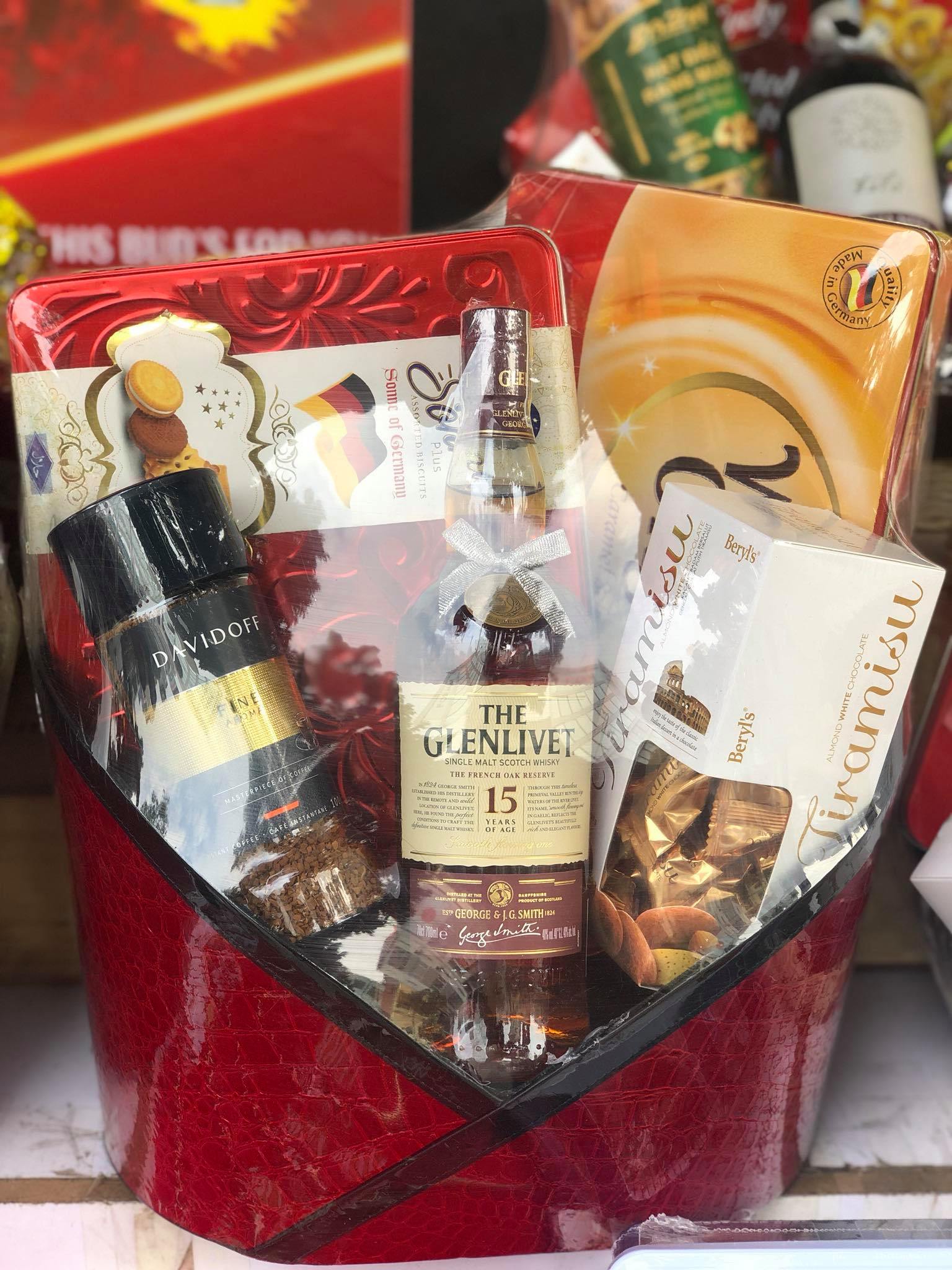 GIỎ QUÀ TẾT 2025 - GLENLIVET 15