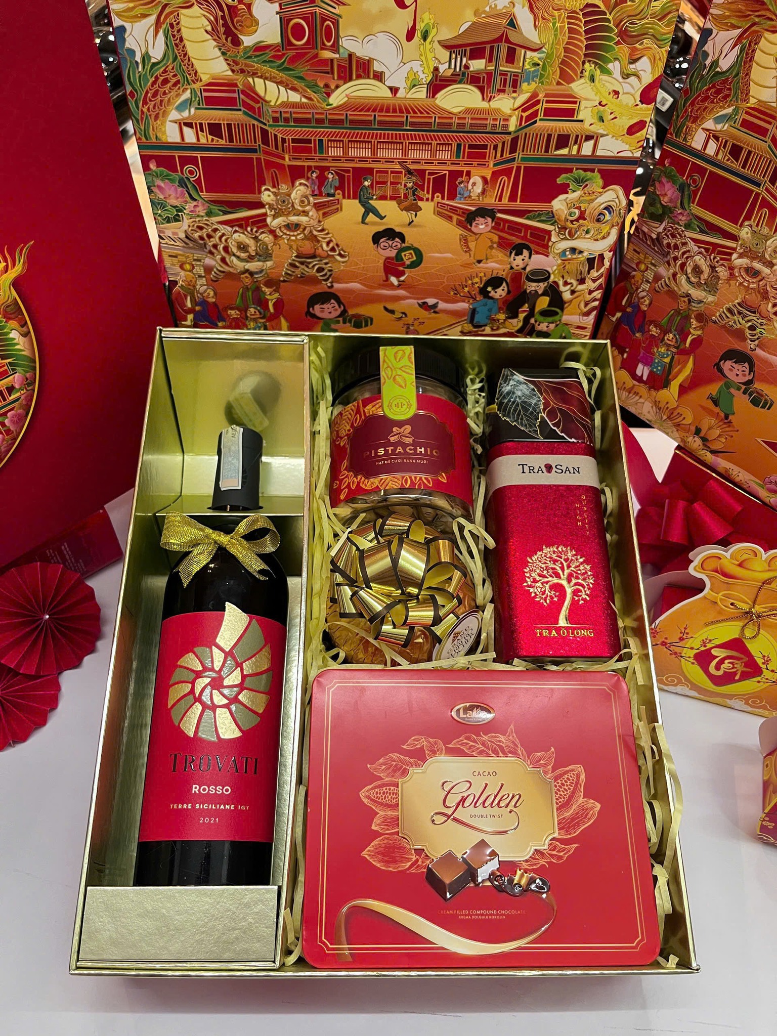 HỘP QUÀ TẾT 2026 - SET HOÀNG KIM 11