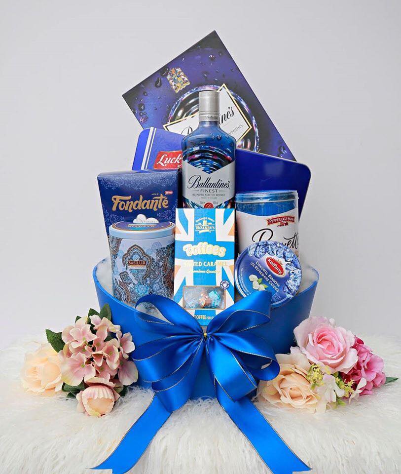 GIỎ QUÀ TẾT 2025 - BALLANTINES FINEST