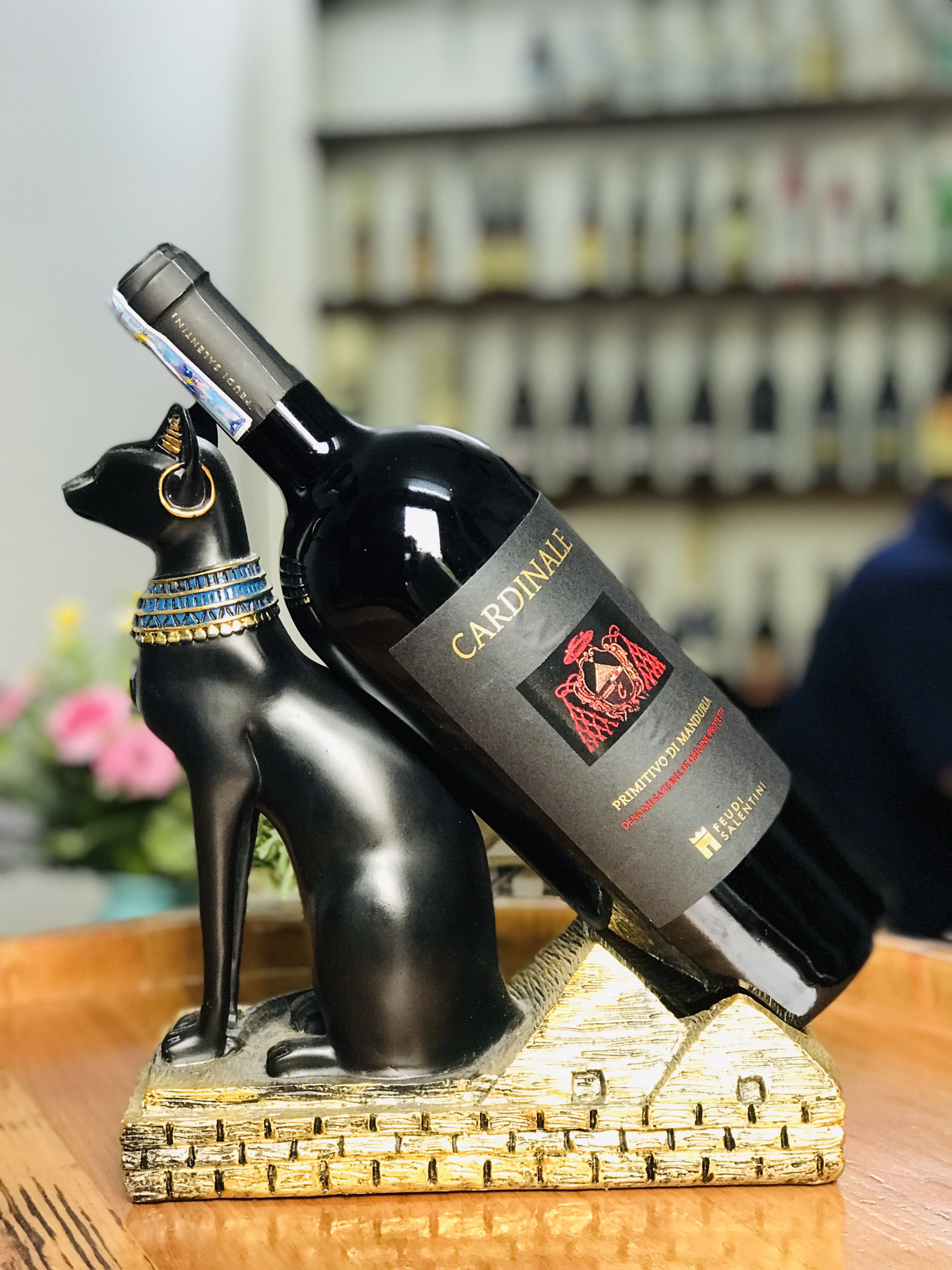 Vang Cardinale Primitivo di Manduria là một trong những chai vang ngon nhất vùng Manduria