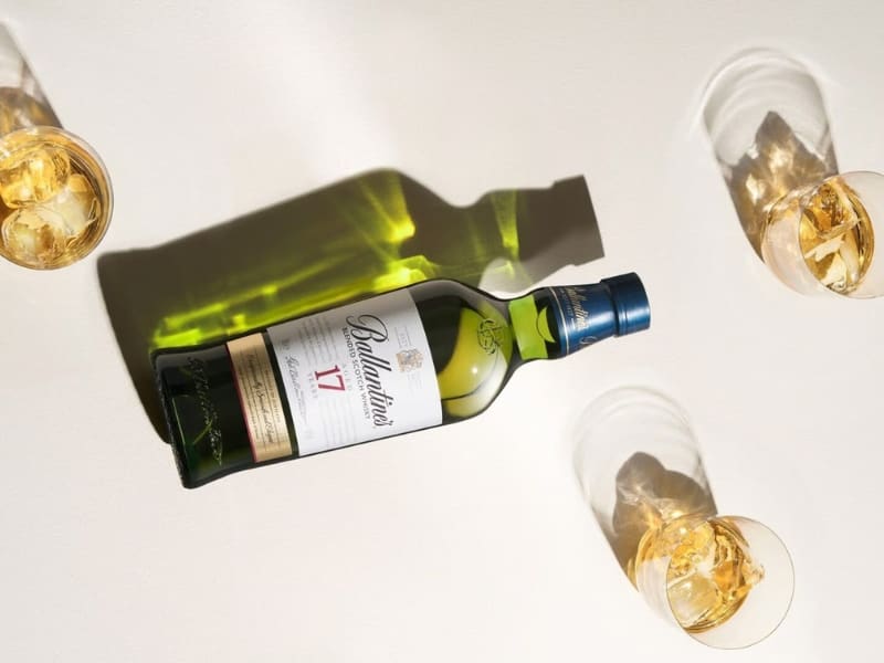 RÆ°á»£u ballantines 17 nÄm Scotch Whisky | The Wine Box