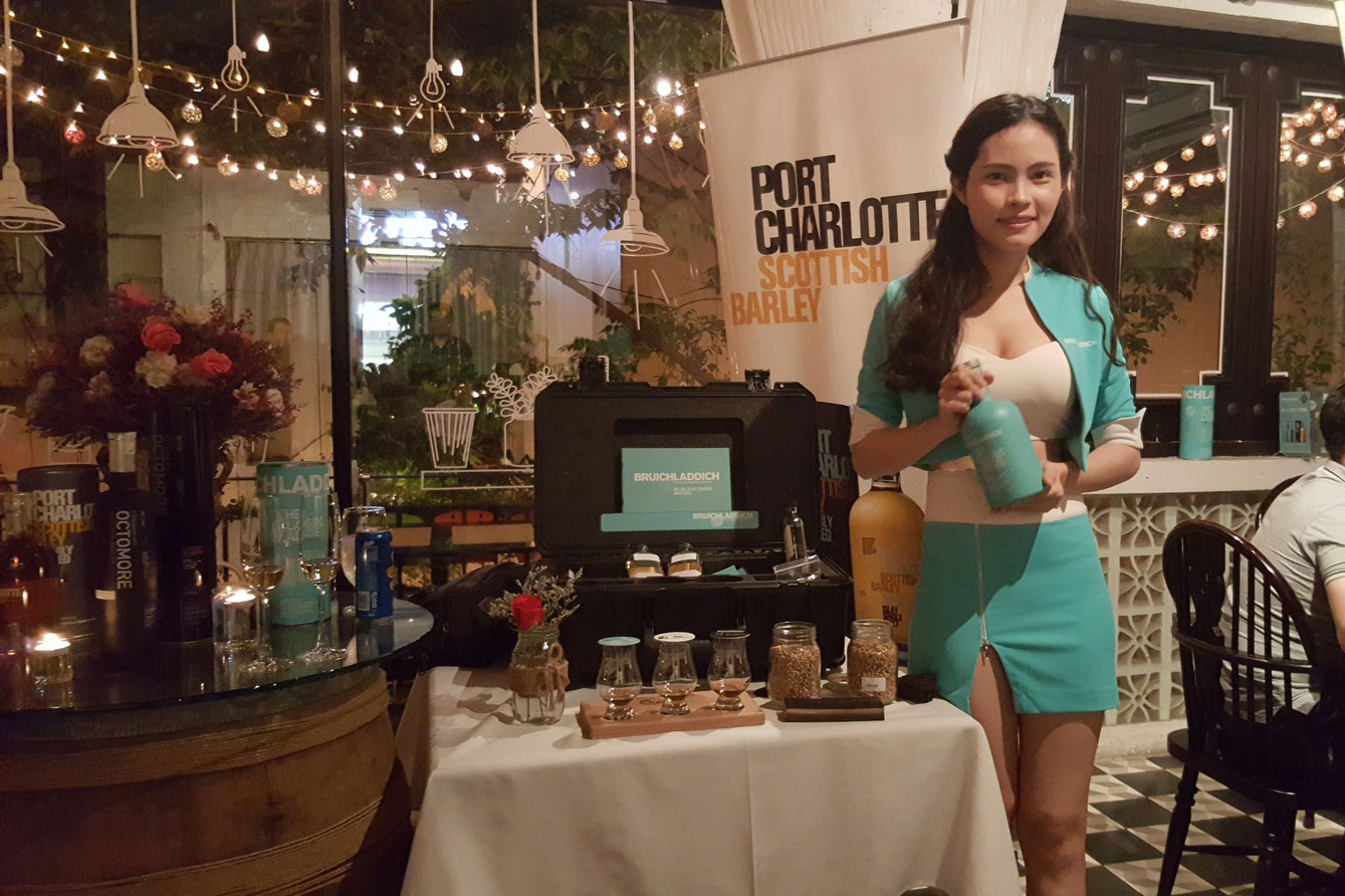 Bruichladdich The Classic Laddie Scottish Barley