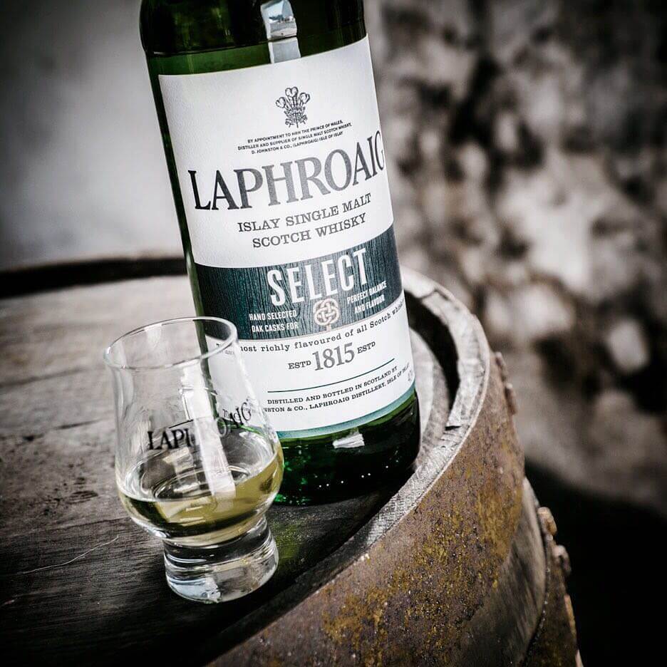 Laphroaig Select (700ml/40%) - Whisky Kingdom