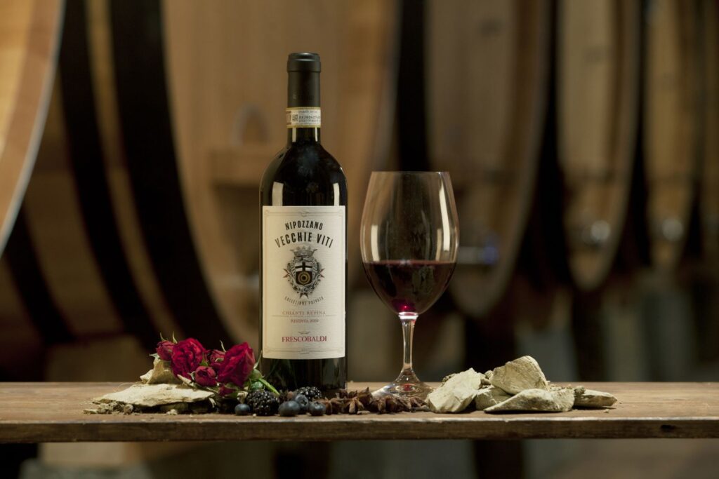 Vang Nipozzano Vecchie Viti Chianti Rufina Riserva