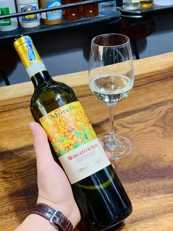 Vang Ý ngọt Morelli Moscato D'asti
