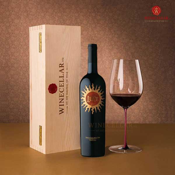 luce della vite toscana