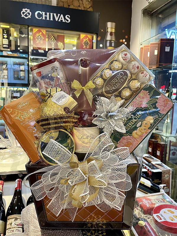 GIỎ QUÀ TẾT 2025 - NGA HOÀNG - SET 44