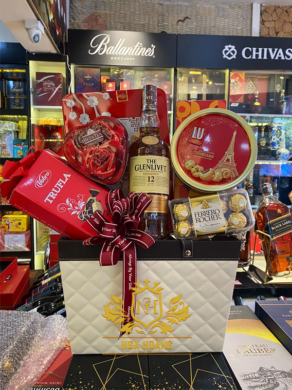 GIỎ QUÀ TẾT 2025 - NGA HOÀNG - SET 35