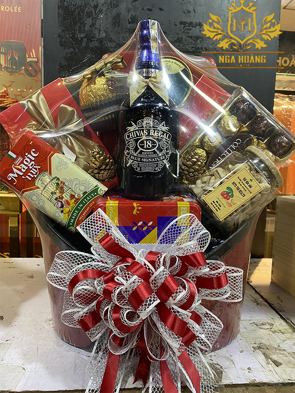 GIỎ QUÀ TẾT 2025 - NGA HOÀNG - SET 23