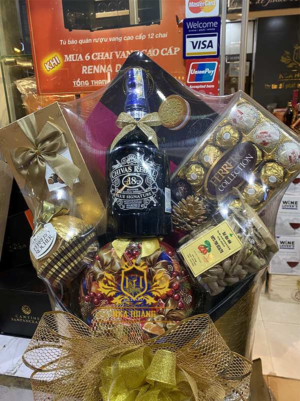 GIỎ QUÀ TẾT 2025 - NGA HOÀNG - SET 26