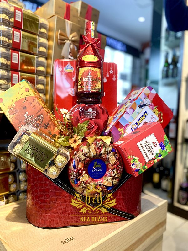 GIỎ QUÀ TẾT 2025 - NGA HOÀNG - SET 27