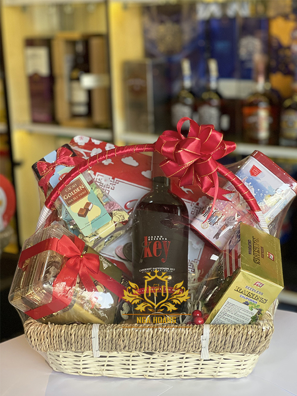 GIỎ QUÀ TẾT 2025 - NGA HOÀNG - SET 47