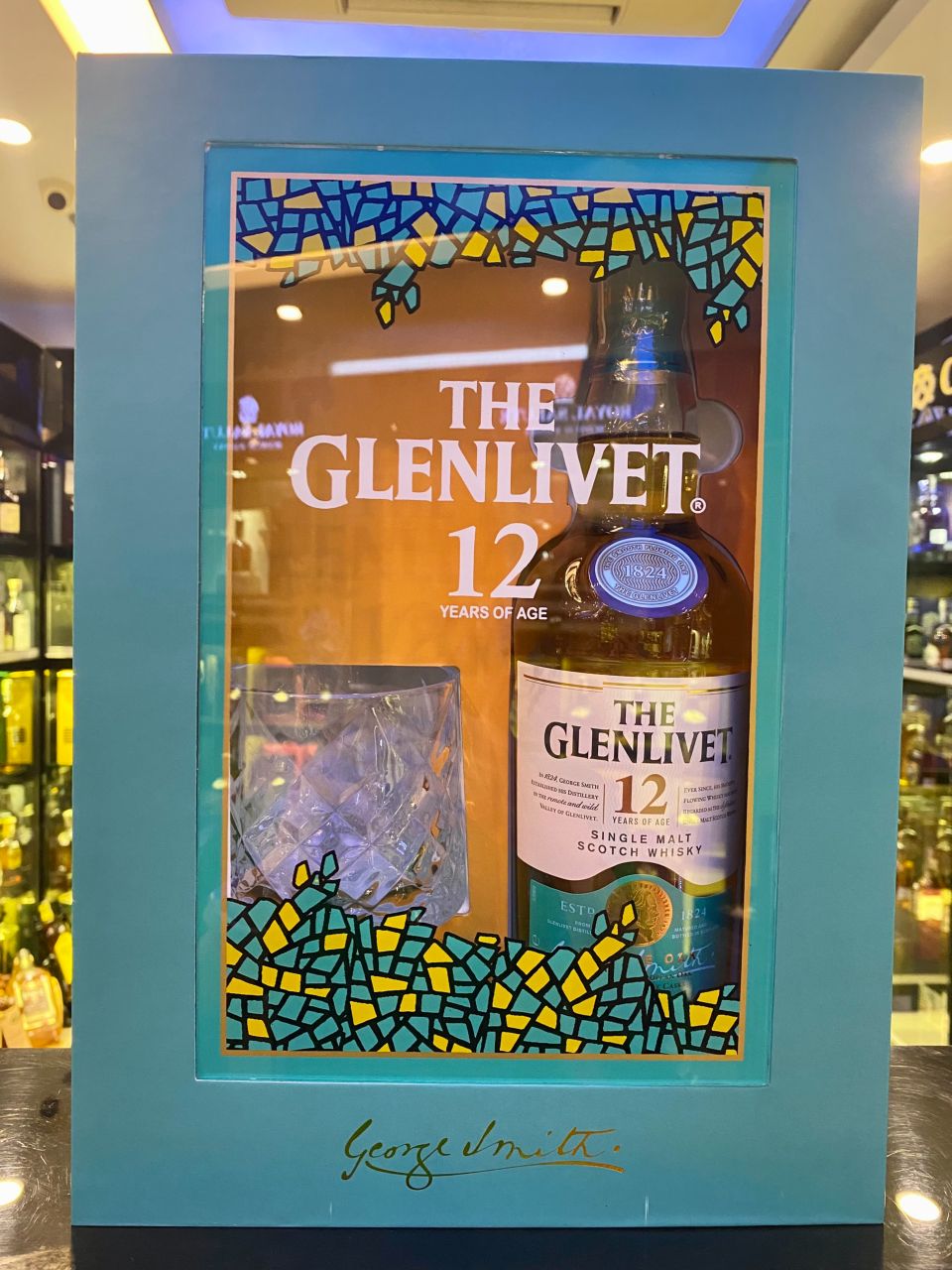 RƯỢU GLENLIVET 12 DOUBLE OSK HỘP QUÀ 2022 (Hết Hàng)