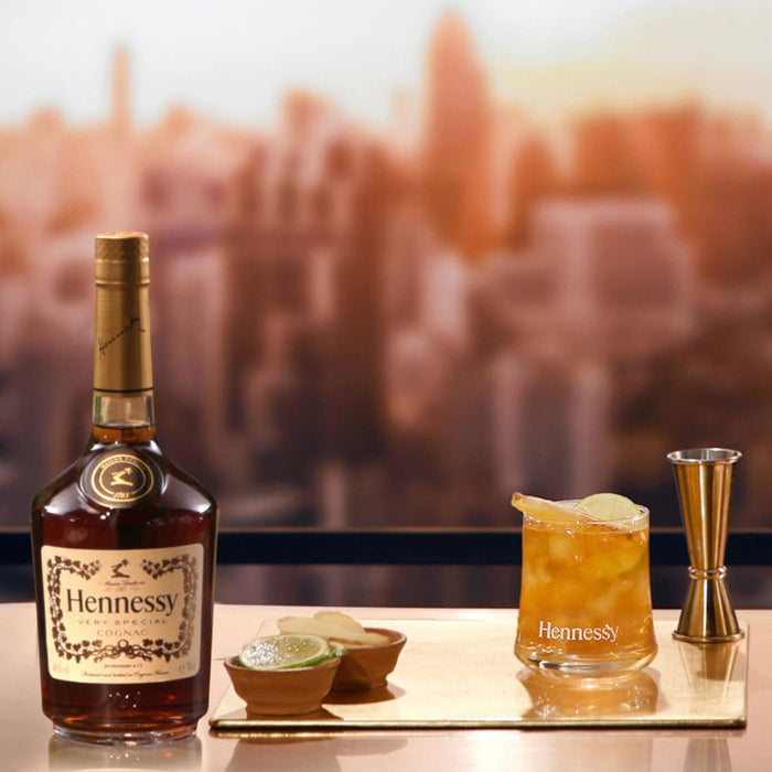 Hennessy VS I Mothercity Liquor