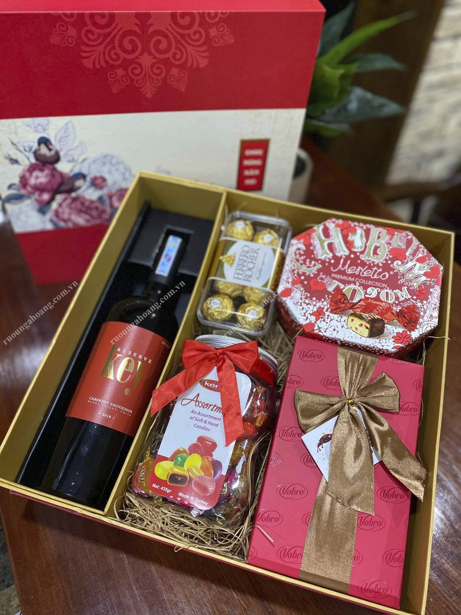 HỘP QUÀ TẾT 2025 - ẤT TỴ 89