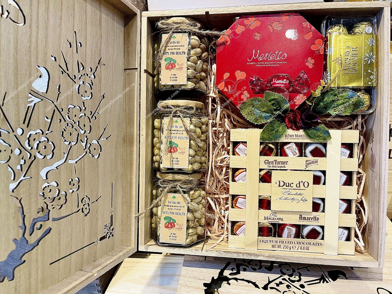 HỘP QUÀ TẾT 2025 - ẤT TỴ 47