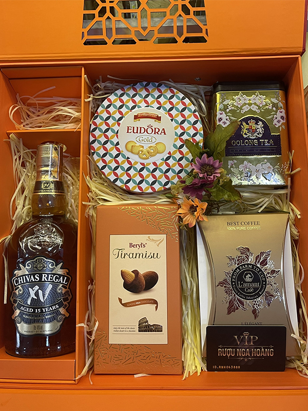 HỘP QUÀ TẾT 2025 - ẤT TỴ 27