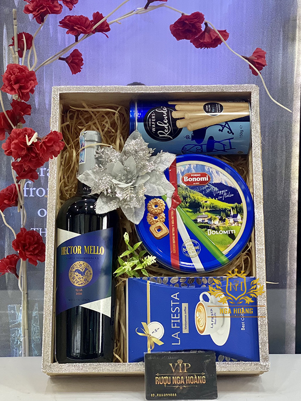 HỘP QUÀ TẾT 2025 - ẤT TỴ 11