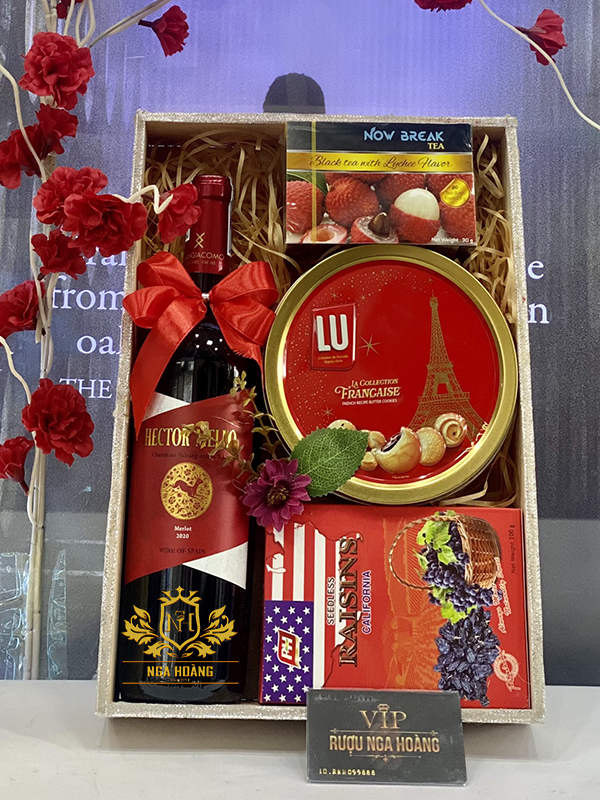 HỘP QUÀ TẾT 2025 - ẤT TỴ 10