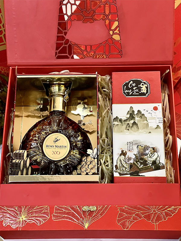 HỘP QUÀ TẾT 2025 - REMY MARTIN XO