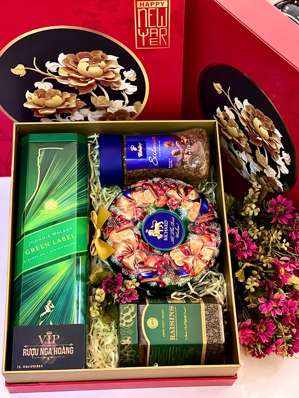 HỘP QUÀ TẾT 2025 - GREEN LABEL