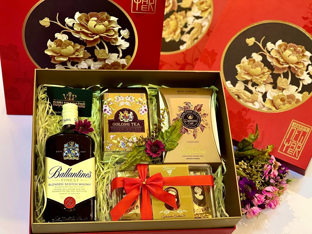 HỘP QUÀ TẾT 2025 - ẤT TỴ 51