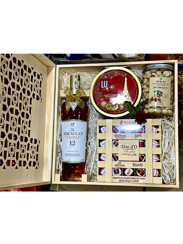 HỘP QUÀ TẾT 2025 - ẤT TỴ 36