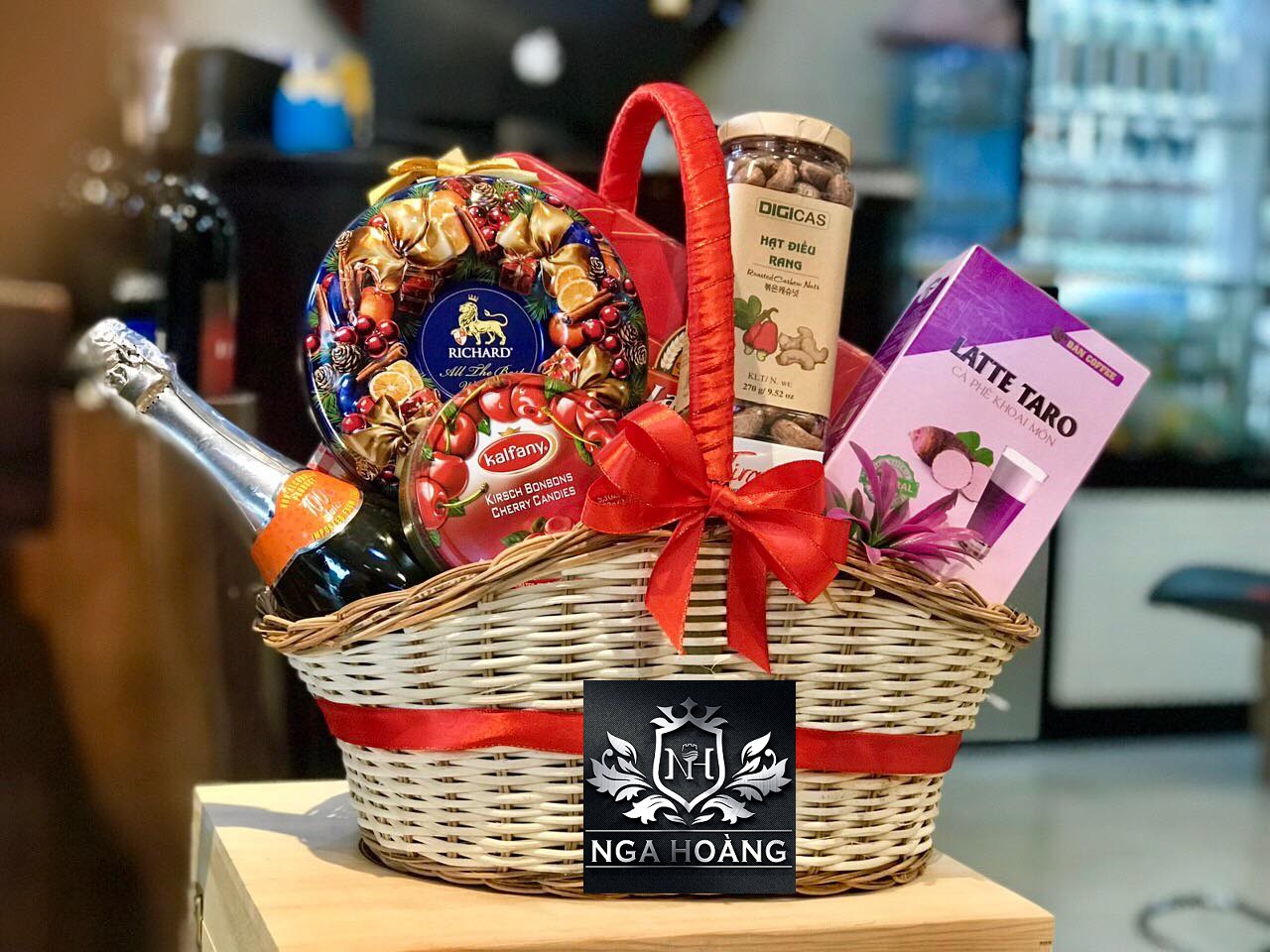 GIỎ QUÀ TẾT 2025 - SÂM PANH - Ý