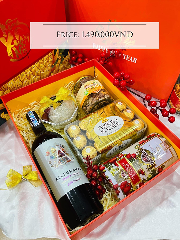 HỘP QUÀ TẾT 2025 - ẤT TỴ 09