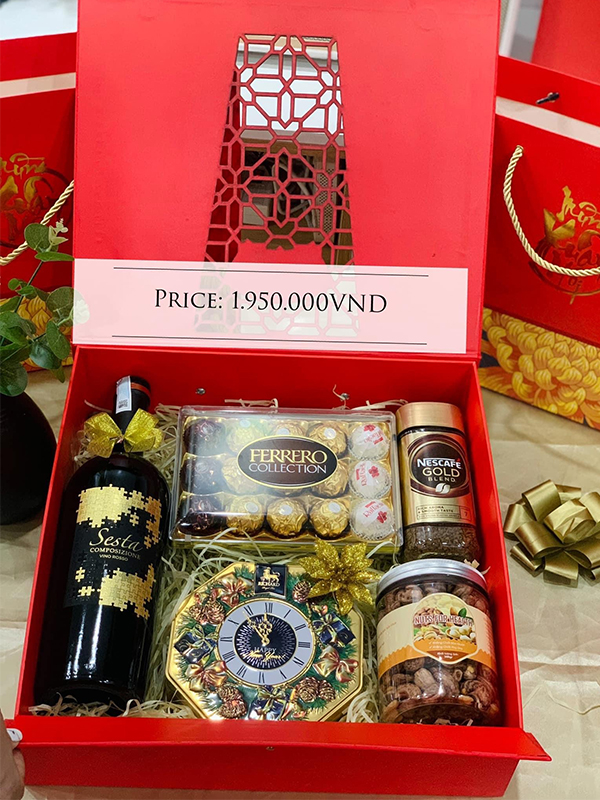HỘP QUÀ TẾT 2026 - BÍNH NGỌ 05