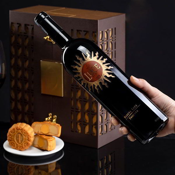 Rượu vang ý Luce Della Vite cao cấp (LH giá sỉ tốt nhất)