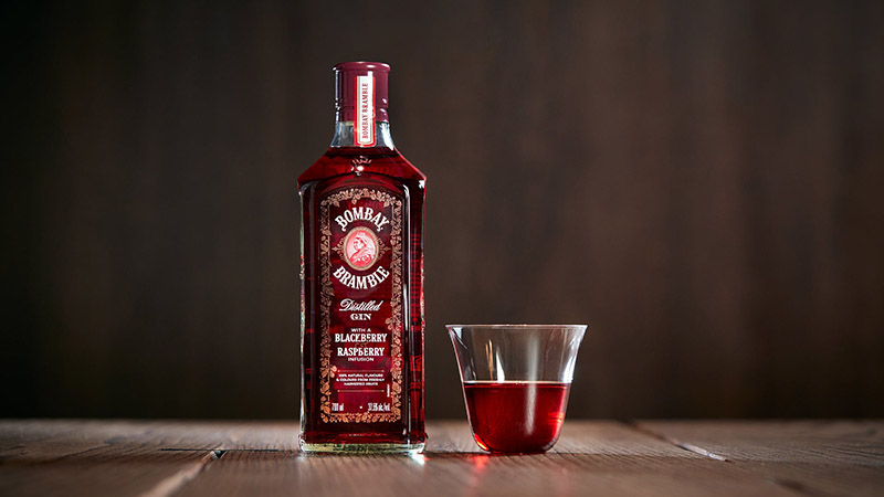 Tinh túy trong từng giọt rượu Bombay Bramble Gin