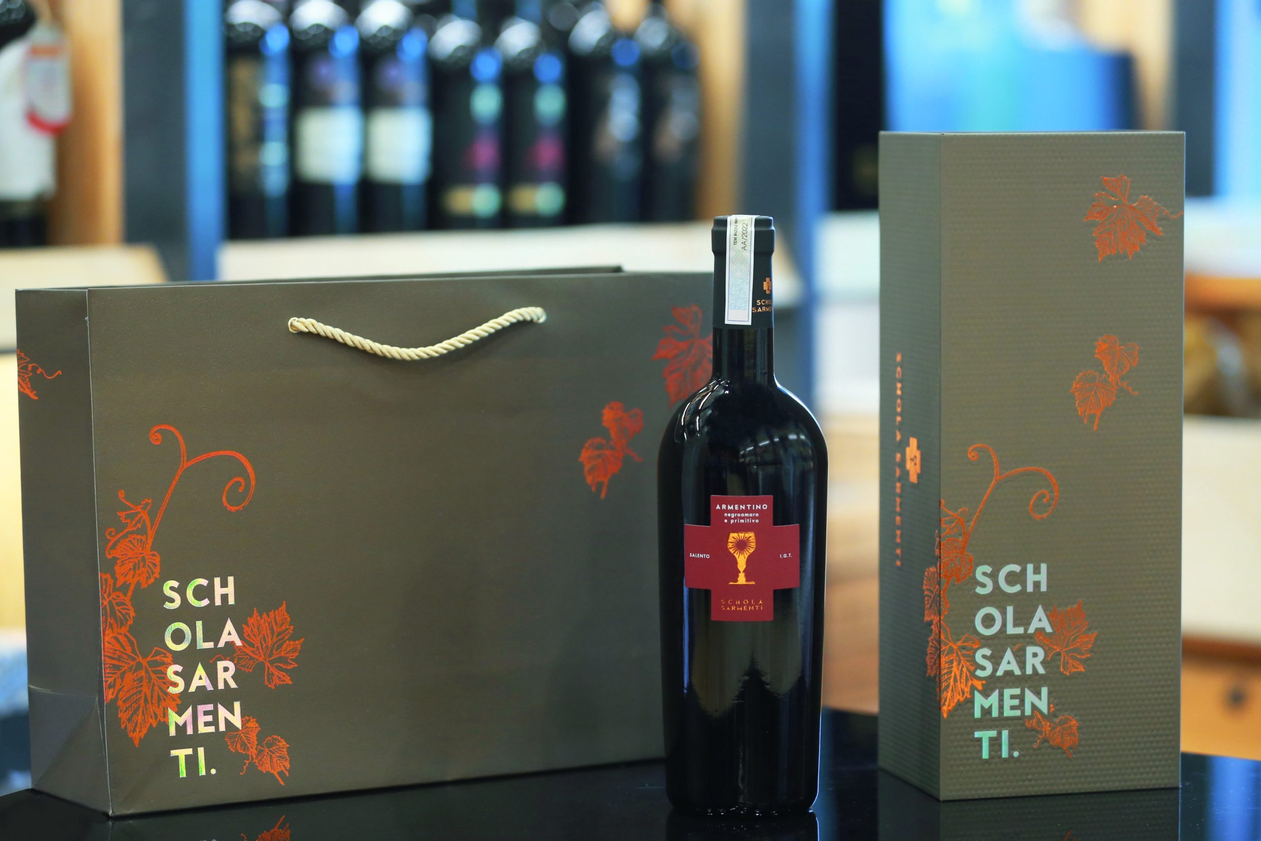 Rượu Vang Chén Thánh Schola Sarmenti Armentino: Thức Tỉnh Vị Giác Cùng Hương Thơm Tuyệt Vời