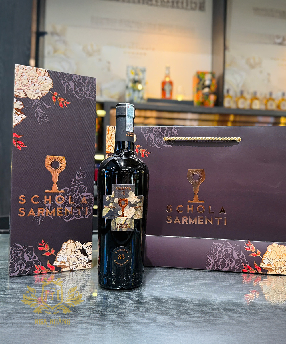 Vang chén thánh Diciotto +1