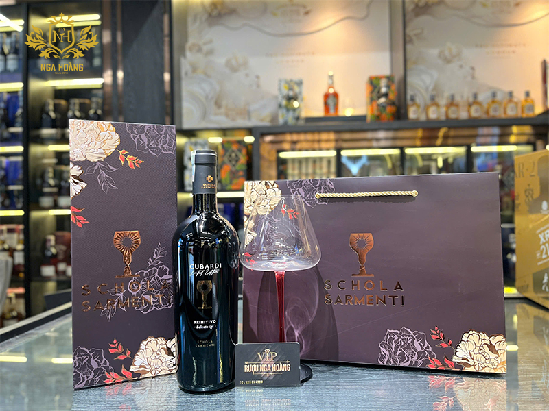 Rượu vang Chén Thánh Cubardi Limited Edition