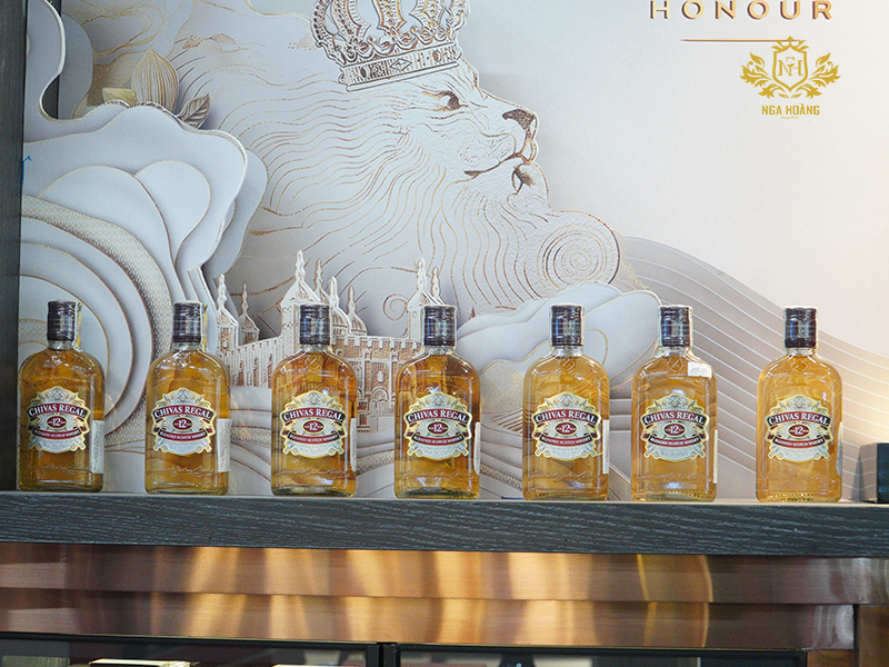 Mua Chivas 12 ở đâu để đảm bảo đúng giá và chính hãng?