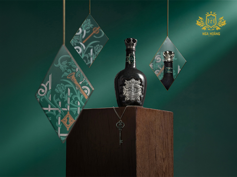 Chivas 30 khác gì Royal Salute 21 và Royal Salute 26?